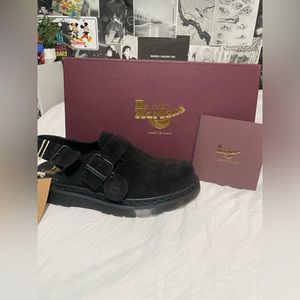 BRAND NEW DR MARTENS black suede Jorge clogs/mules in size W9